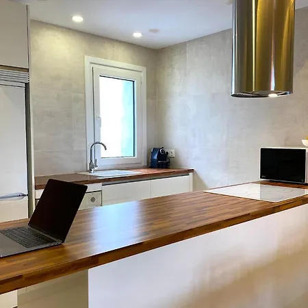 Jardines Del Puerto For Up To 6, Totally Refurbished 2025, Gardens, Pools, Garage, Wifi * Marbella