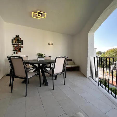 Jardines Del Puerto For Up To 6, Totally Refurbished 2025, Gardens, Pools, Garage, Wifi