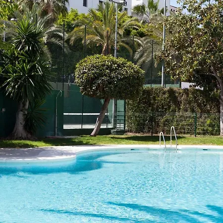 Jardines Del Puerto For Up To 6, Totally Refurbished 2025, Gardens, Pools, Garage, Wifi Marbella