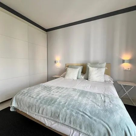 Jardines Del Puerto For Up To 6, Totally Refurbished 2025, Gardens, Pools, Garage, Wifi