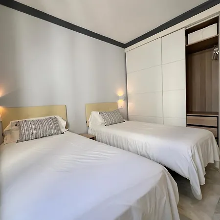 Apartment Jardines Del Puerto For Up To 6, Totally Refurbished 2025, Gardens, Pools, Garage, Wifi