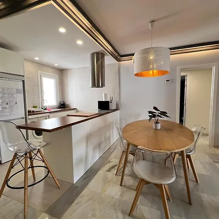 Jardines Del Puerto For Up To 6, Totally Refurbished 2025, Gardens, Pools, Garage, Wifi * Μαρμπέλλα