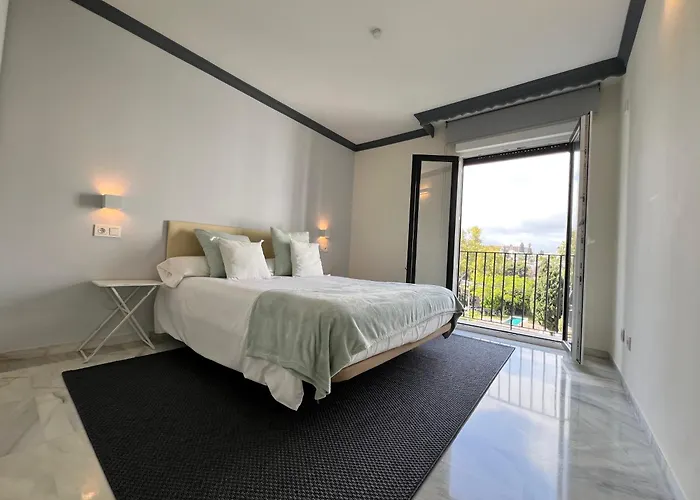 Jardines Del Puerto For Up To 6, Totally Refurbished 2025, Gardens, Pools, Garage, Wifi شقة *