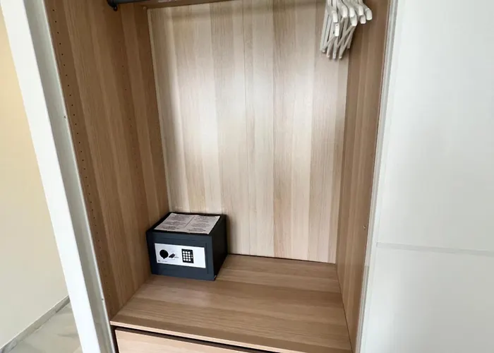 شقة Jardines Del Puerto For Up To 6, Totally Refurbished 2025, Gardens, Pools, Garage, Wifi ماربيا