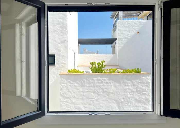 Jardines Del Puerto For Up To 6, Totally Refurbished 2025, Gardens, Pools, Garage, Wifi *