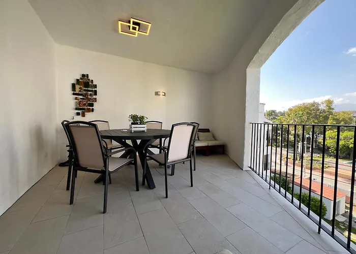 Jardines Del Puerto For Up To 6, Totally Refurbished 2025, Gardens, Pools, Garage, Wifi